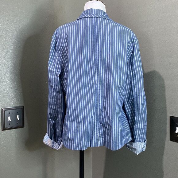 Caslon Blazer Light Weight Jacket Blue White Striped Two Button - Picture 7 of 12